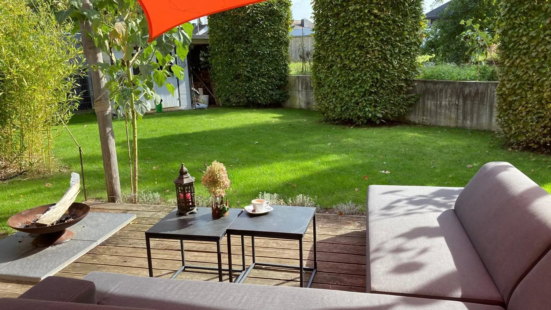 Bed & Breakfast Pension Froschkoenig Hausen